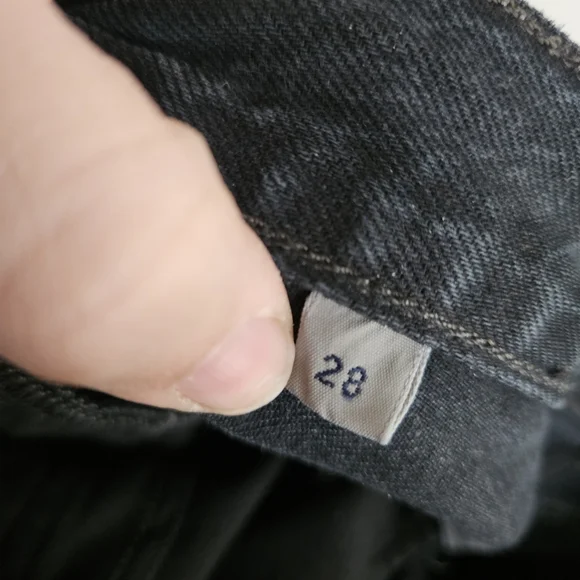 Citizens Of Humanity Liya Distressed Black Straight Leg Pants Size 28 - Picture 7 of 7